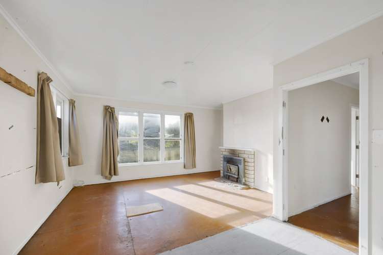 12 Edinburgh Street Patea_9