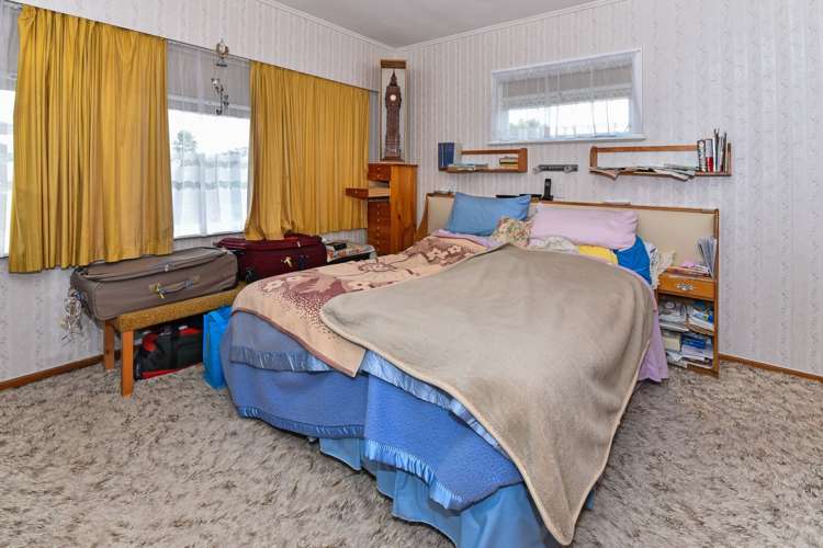 12 Michelle Place Mangere_13