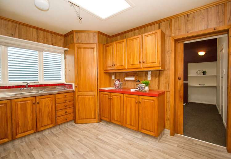 28 Luxford Street Berhampore_8