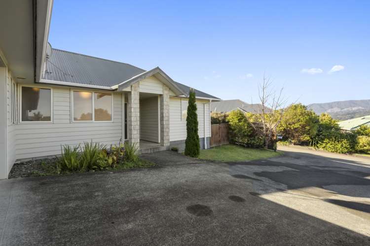 1 James Nairn Grove Riverstone Terraces_16