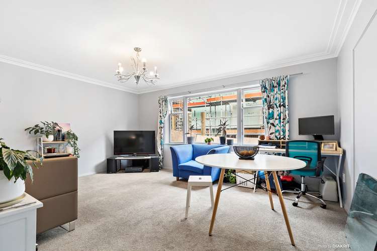 2/6 Armour Avenue Mount Victoria_1