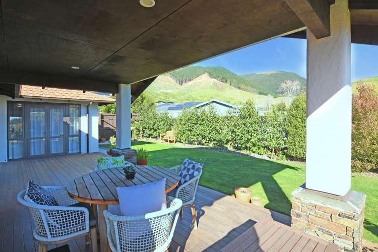 75 Sanctuary Drive Stoke_9