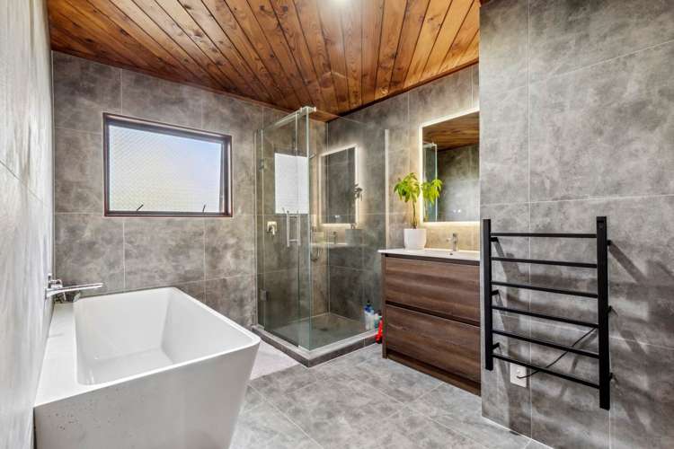 62 Langana Avenue Browns Bay_10