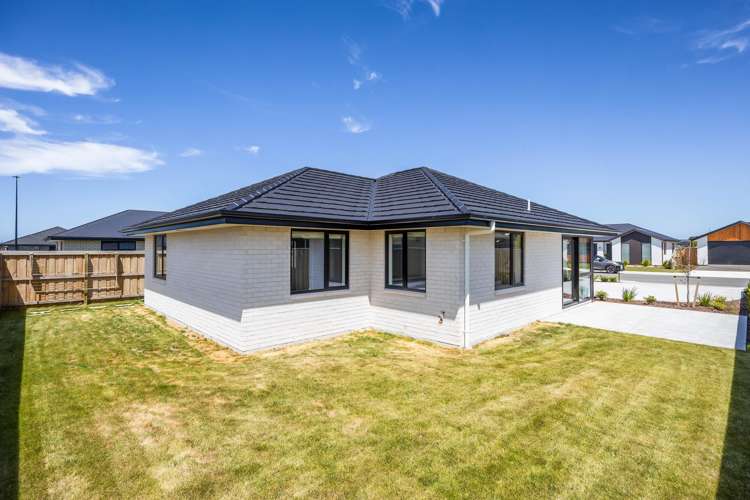 8 Ellmers Street Woodend_11