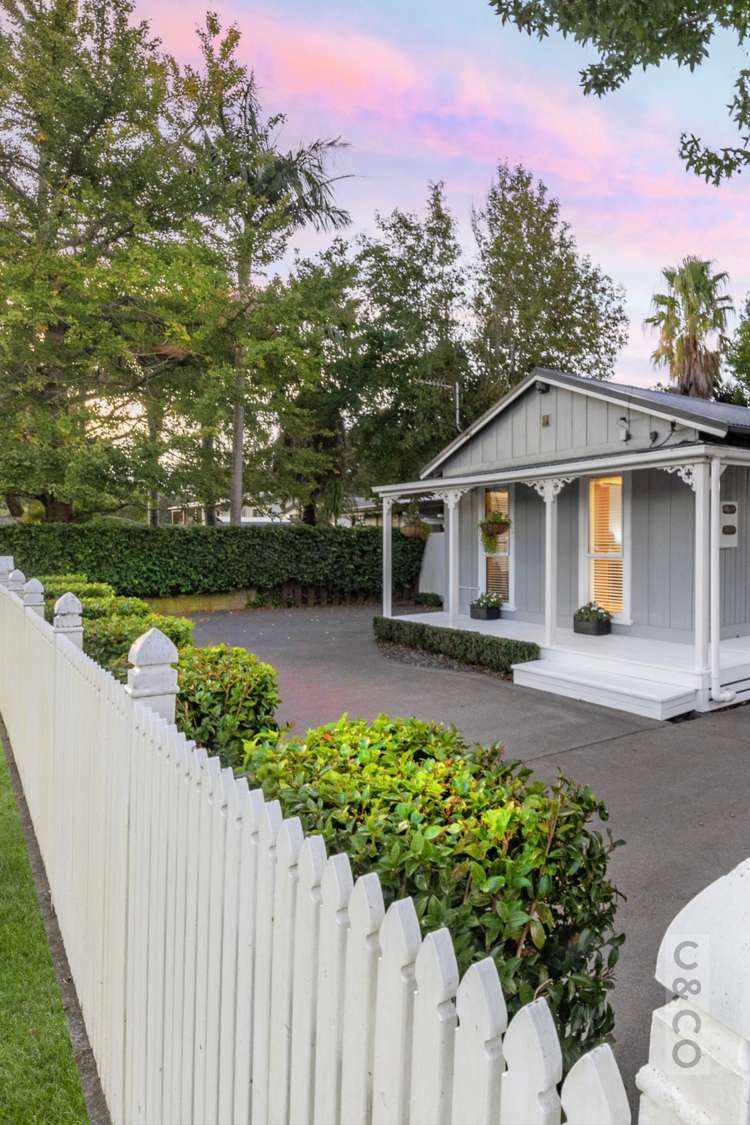 23 Queen Street Riverhead_48