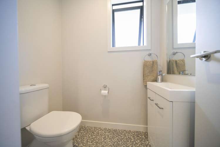 60 Lawson Burrows Crescent Te Anau_19