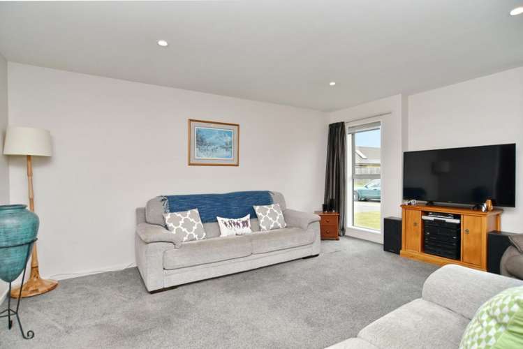 10 Old Farm Place Rangiora_4