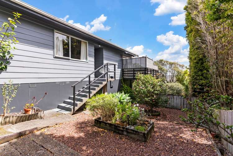 9 Tree View Avenue Glenfield_14