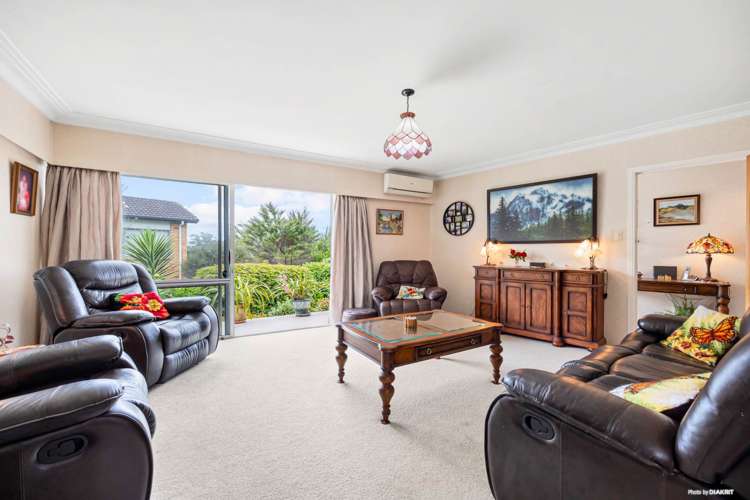 16 Kurnell Drive Botany Downs_6