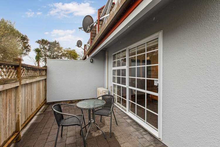 450b West Coast Road Glen Eden_14