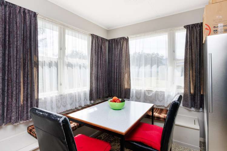 69 Hedges Street Sanson_3