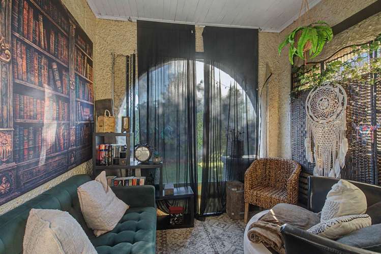 429 Tweed Street_2