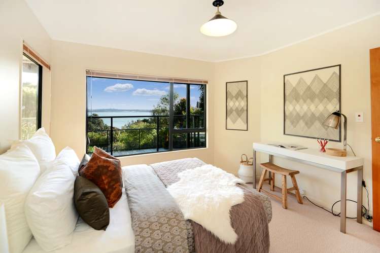 10 Poaka Place Beach Haven_10