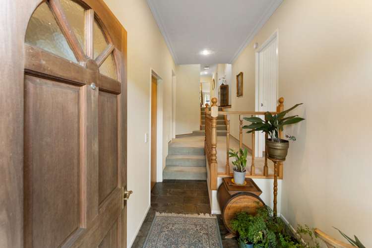 2 Durville Rise Richmond_2