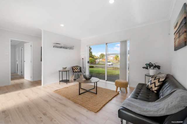 35 Bernina Place Manurewa_1