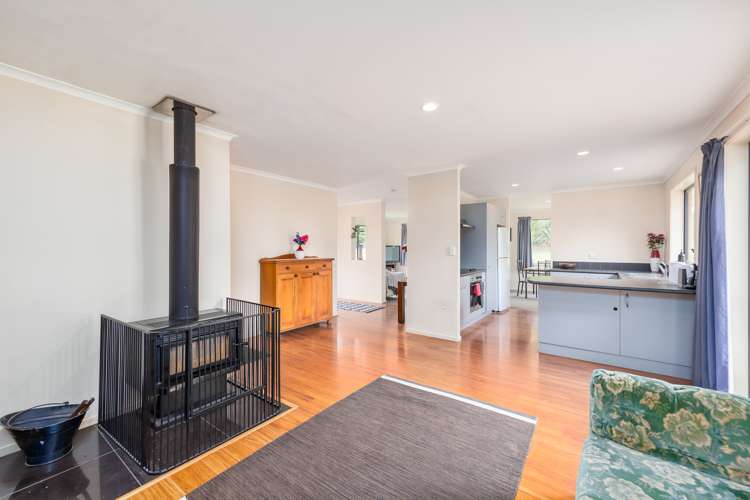 118 Bodhisattva Road Waitoki_19