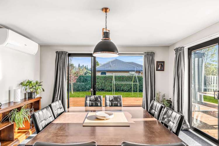 8 Stonebridge Lane_5