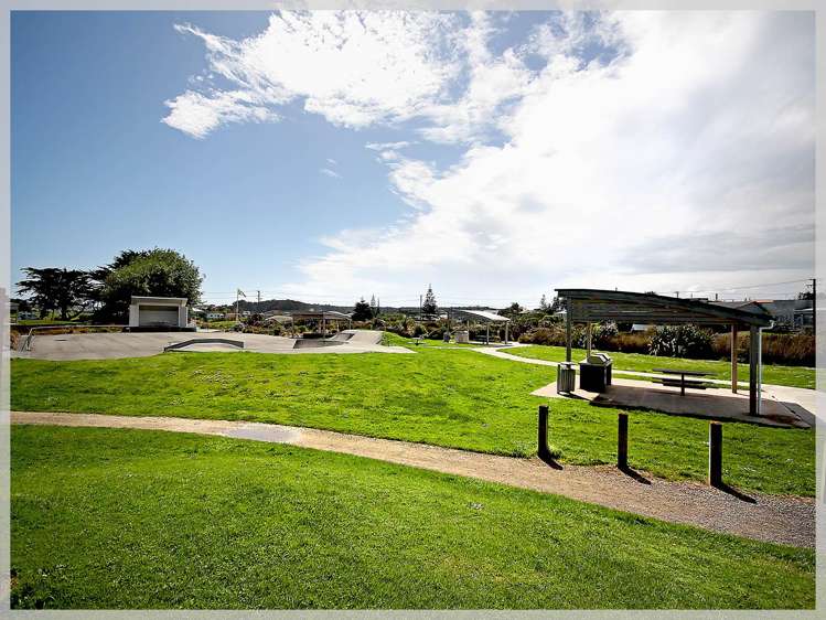 3 Nash Parade Foxton Beach_23