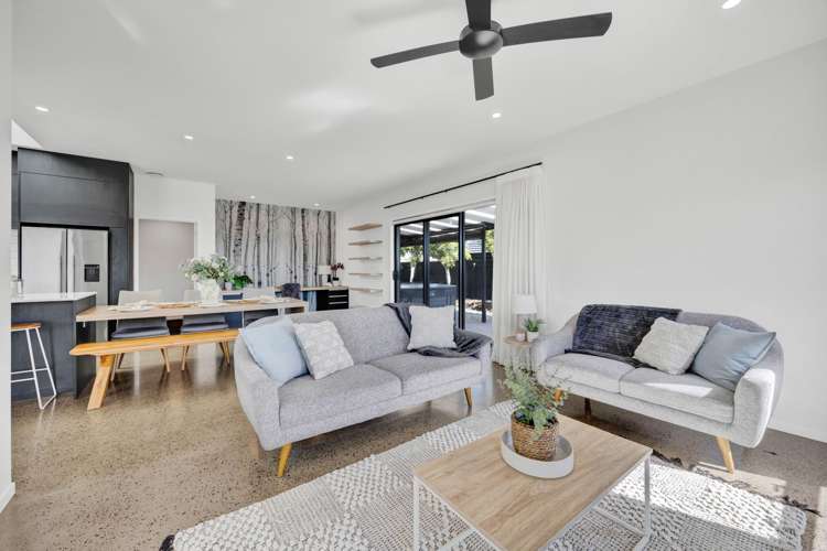 5 Aheahea Way Hurworth_12