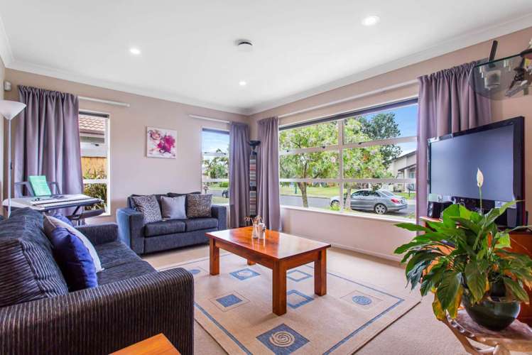 37 Stranraer Crescent Wattle Downs_6