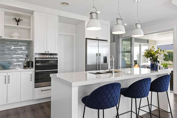 13 Tuhua Close Wharewaka_6