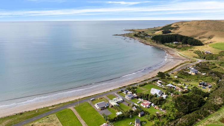 232 Colac Foreshore Road Colac Bay_35