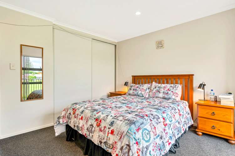 4/15 Harbour View Road Te Atatu Peninsula_6