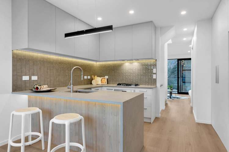 2-7/1 Waiohua Road Greenlane_4