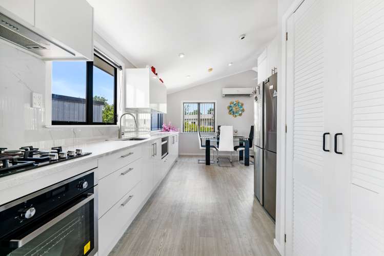 92 Harrington Road Henderson_10