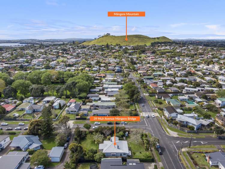 39 Muir Avenue Mangere Bridge_27