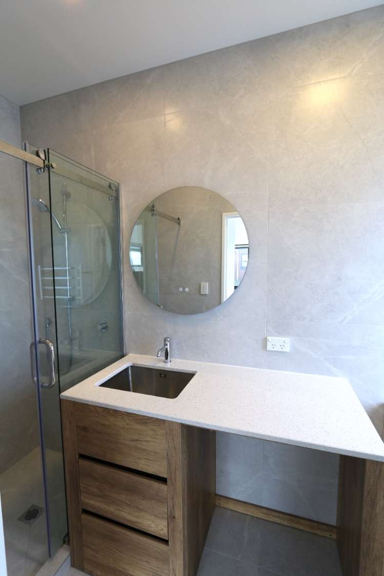 8 Tukauri Place Papakura_14