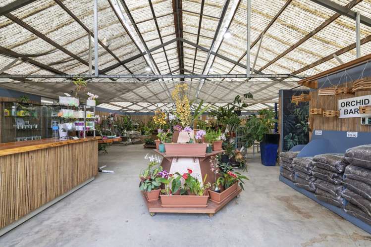 1370 East Coast Road Redvale_10