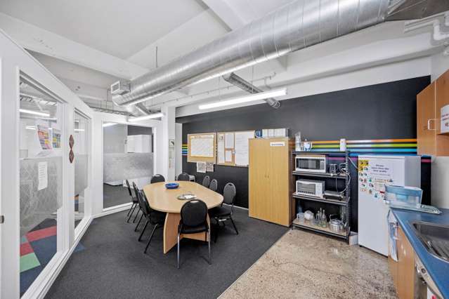 49-55 Anzac Avenue City Centre_4