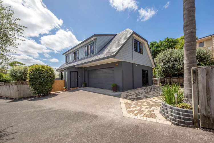 27 De Val Drive Titirangi_0