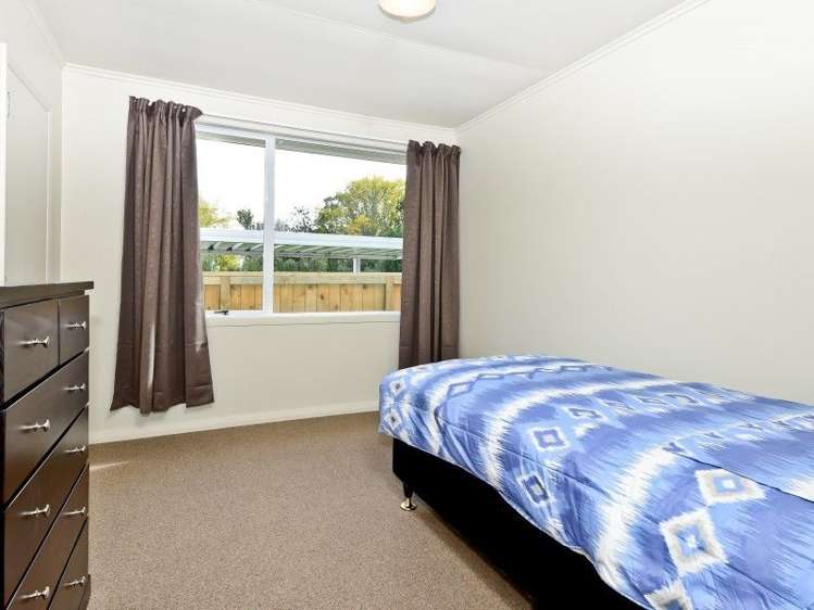 21b Montgomery Crescent Bader_8