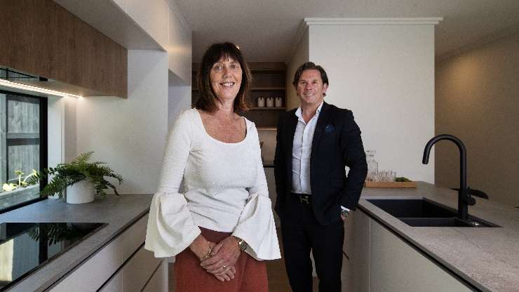 Lodge agents Glenn Collins and Sonia Christison believe its best to play the long game in real estate. Photo / Alan Gibson