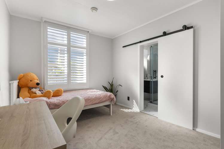 16 Kiwi Road Devonport_7