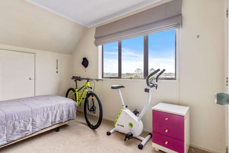 15b Regia Close Half Moon Bay_7