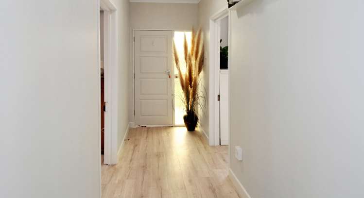 64 Allardice Street Dannevirke_11