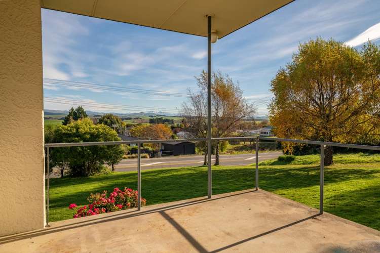 25 Main Road Maheno_19