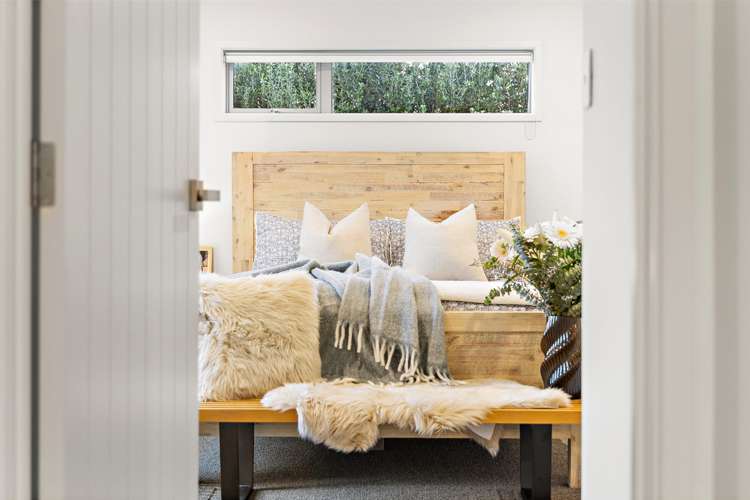 8 Sir Lincoln Drive Kumeu_16