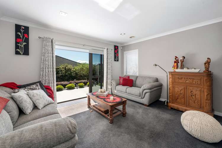 24 Stafford Rise Owhata_12