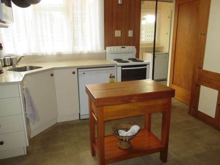 28 Rangitane Street Palmerston North Central_10