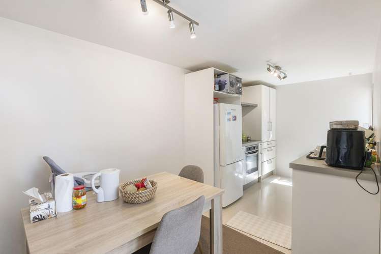 44 Haumia Street Johnsonville_13