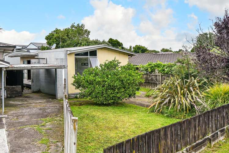 2/2 Dagenham Street Manurewa_2