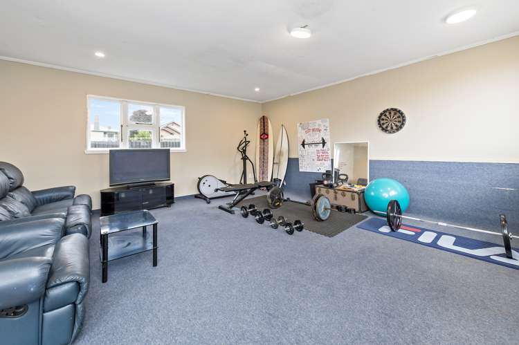 1 Beach Crescent Waikuku Beach_25