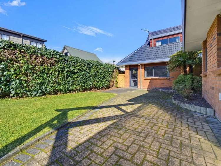 74 Iles Road 1095_19