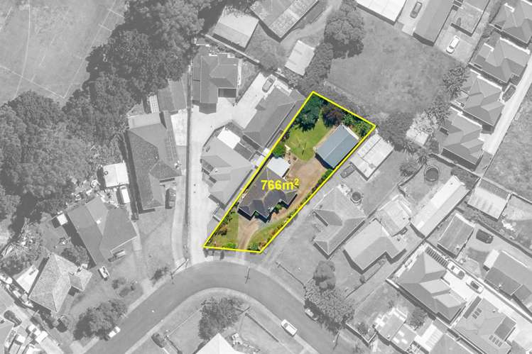 7 Malcolm Place Mangere East_10