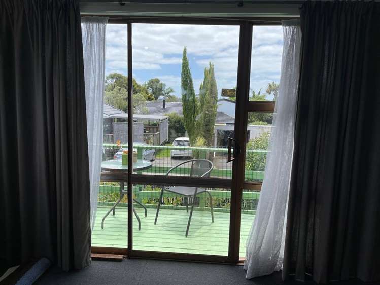 3/8 Koromiko Street New Lynn_10