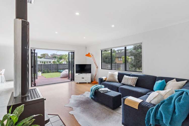 8 Toomer Place Beachlands_8